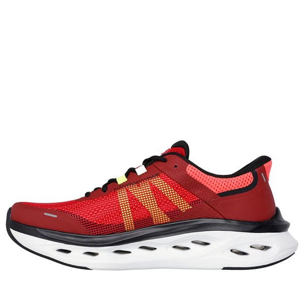 MAX CUSHIONING GLIDE