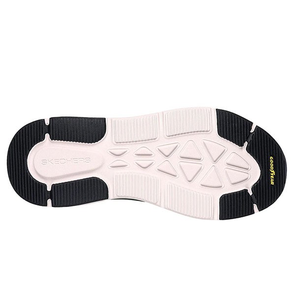 MAX CUSHIONING DELTA