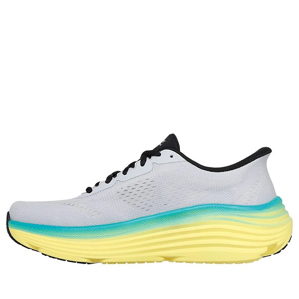 MAX CUSHIONING