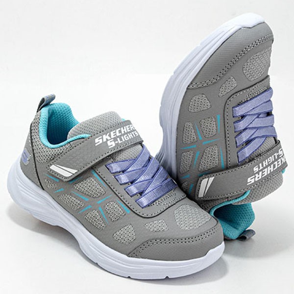 GLIMMER KICKS