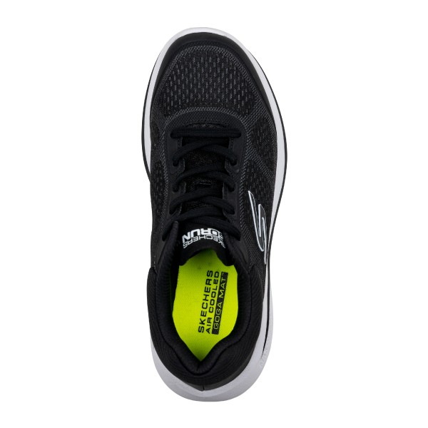 MAX CUSHIONING ESSENTIAL
