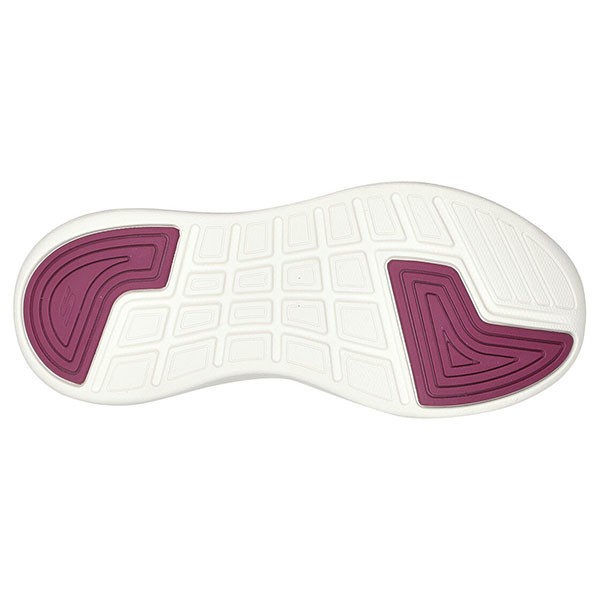 MAX  CUSHIONING ESSENTIAL